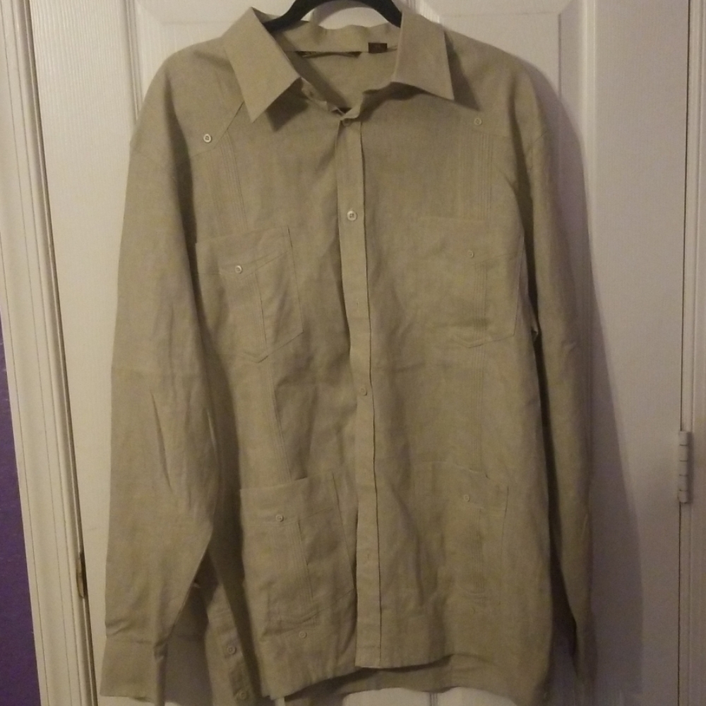Men's shirt